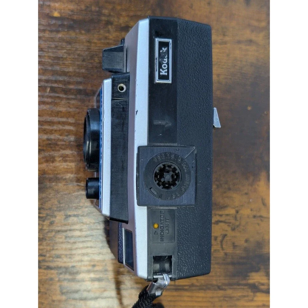 Vintage Kodak Instamatic X-30 126 Film Camera Point Shoot Made USA Black Retro